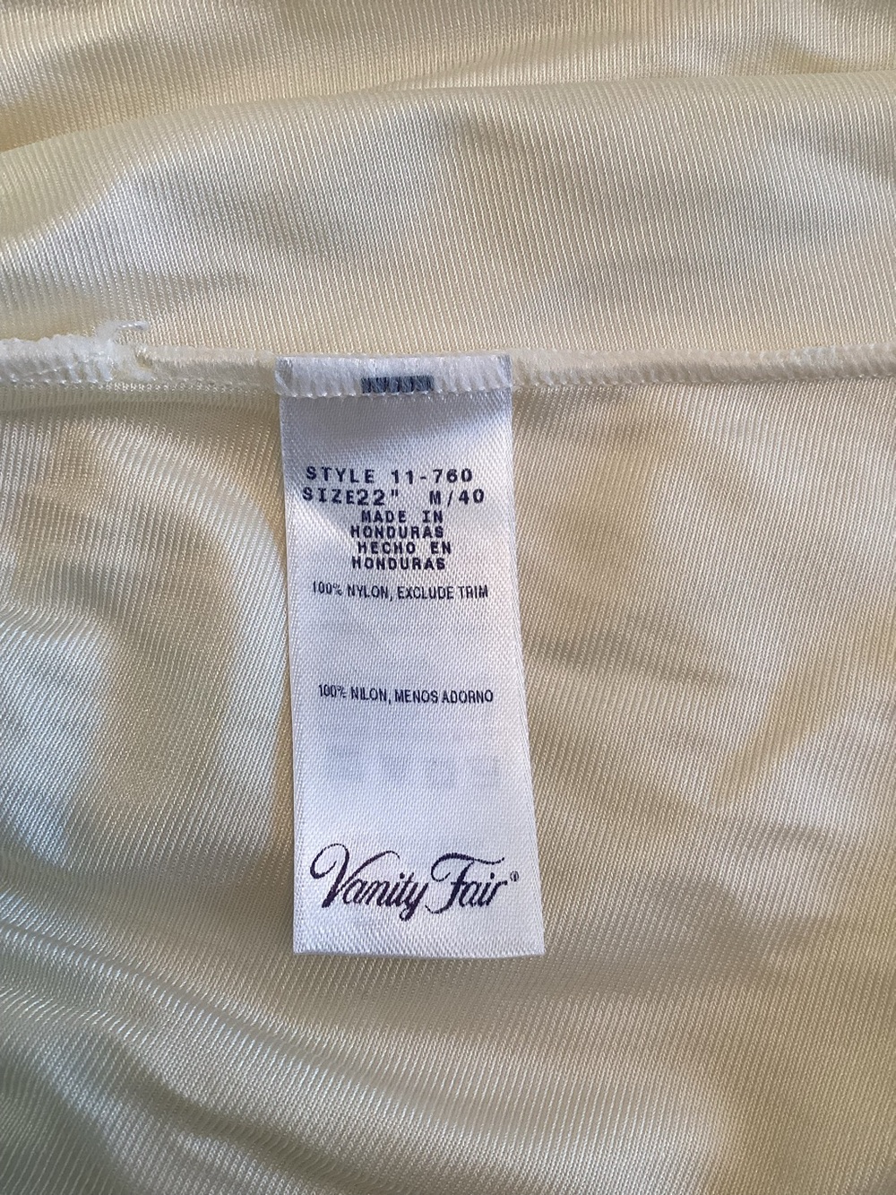 Vintage Vanity Fair Half Slip Ivory Cream Style 11–760 Size 22” Medium 90s-Y2K - Picture 7 of 7